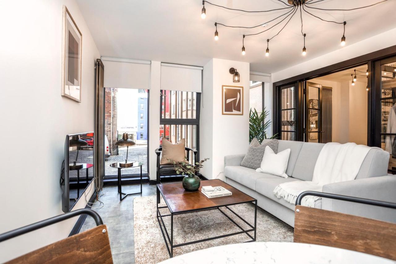 Two-Bedroom Apartment,1101680985:JPEG