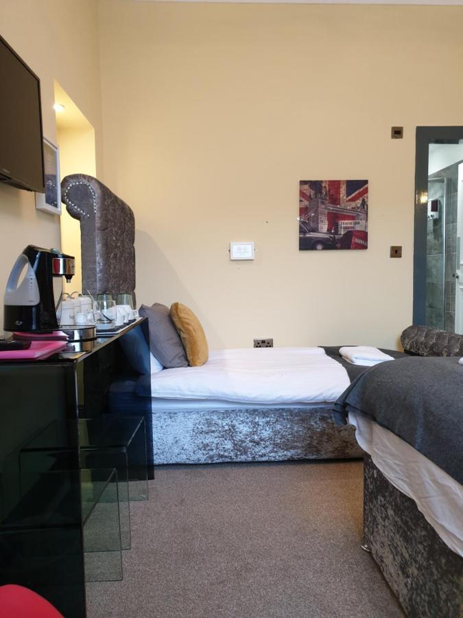 Comfort Triple Room