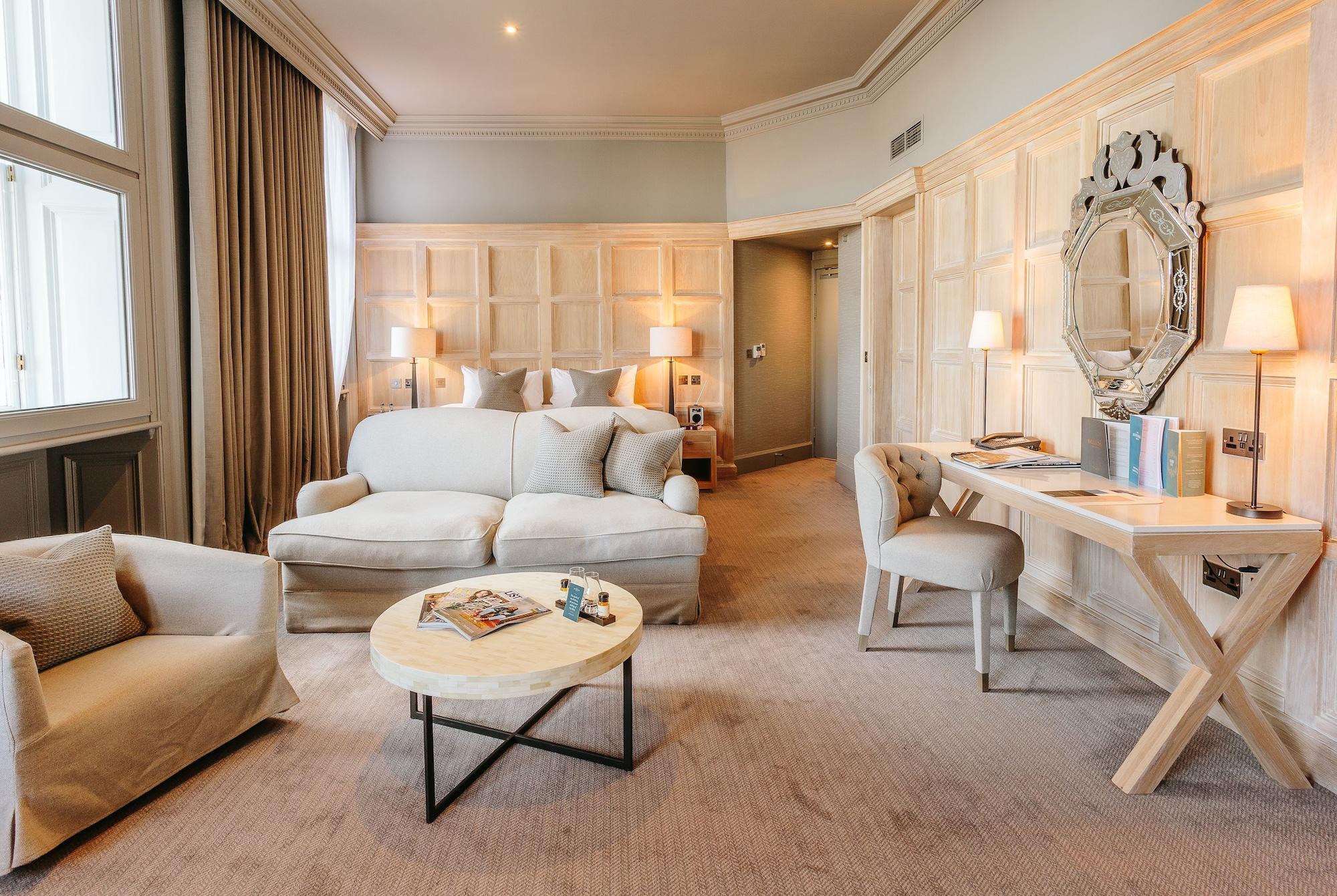 Feature Twin or Double Room City View