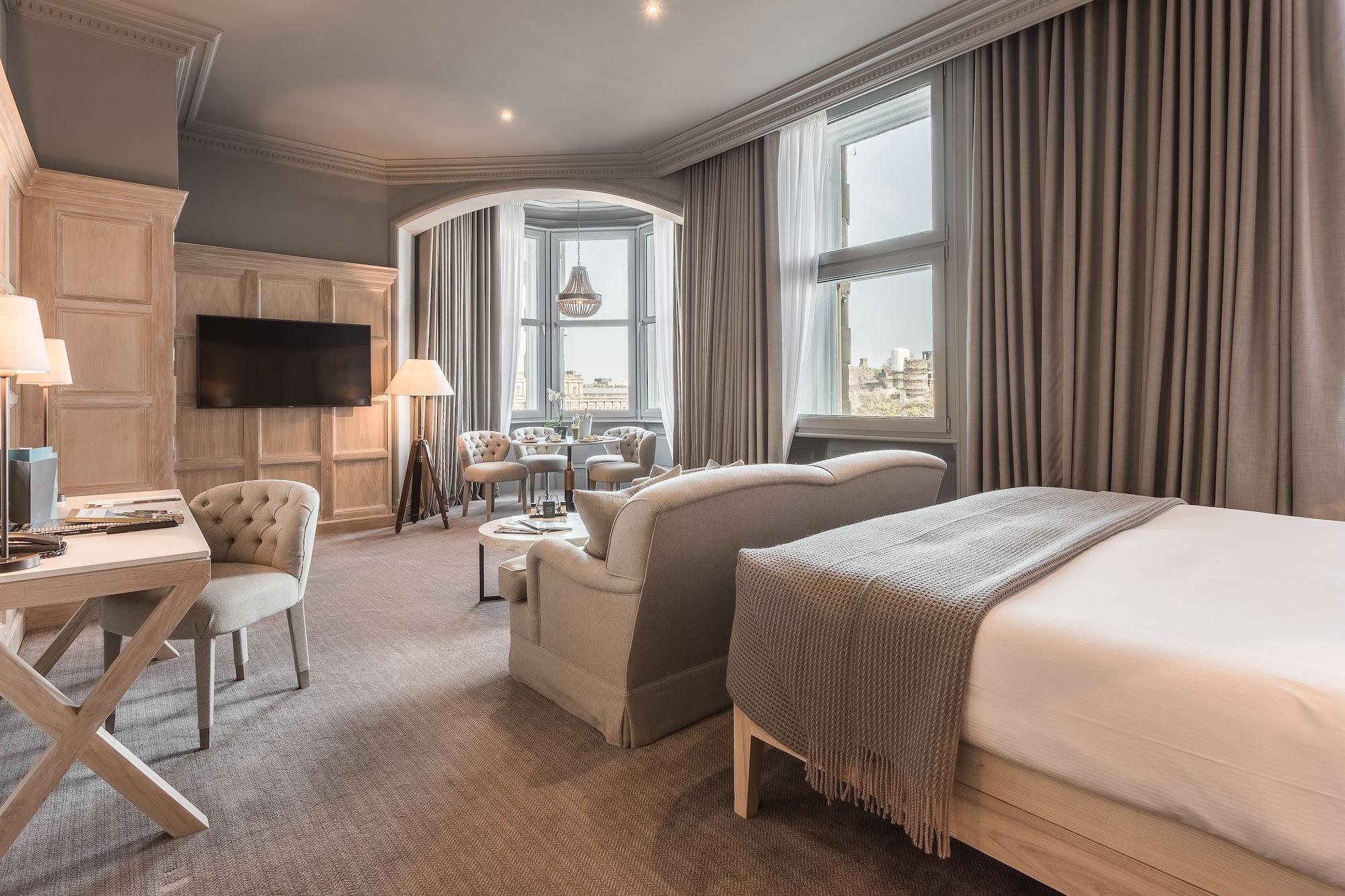 Feature Twin or Double Room City View