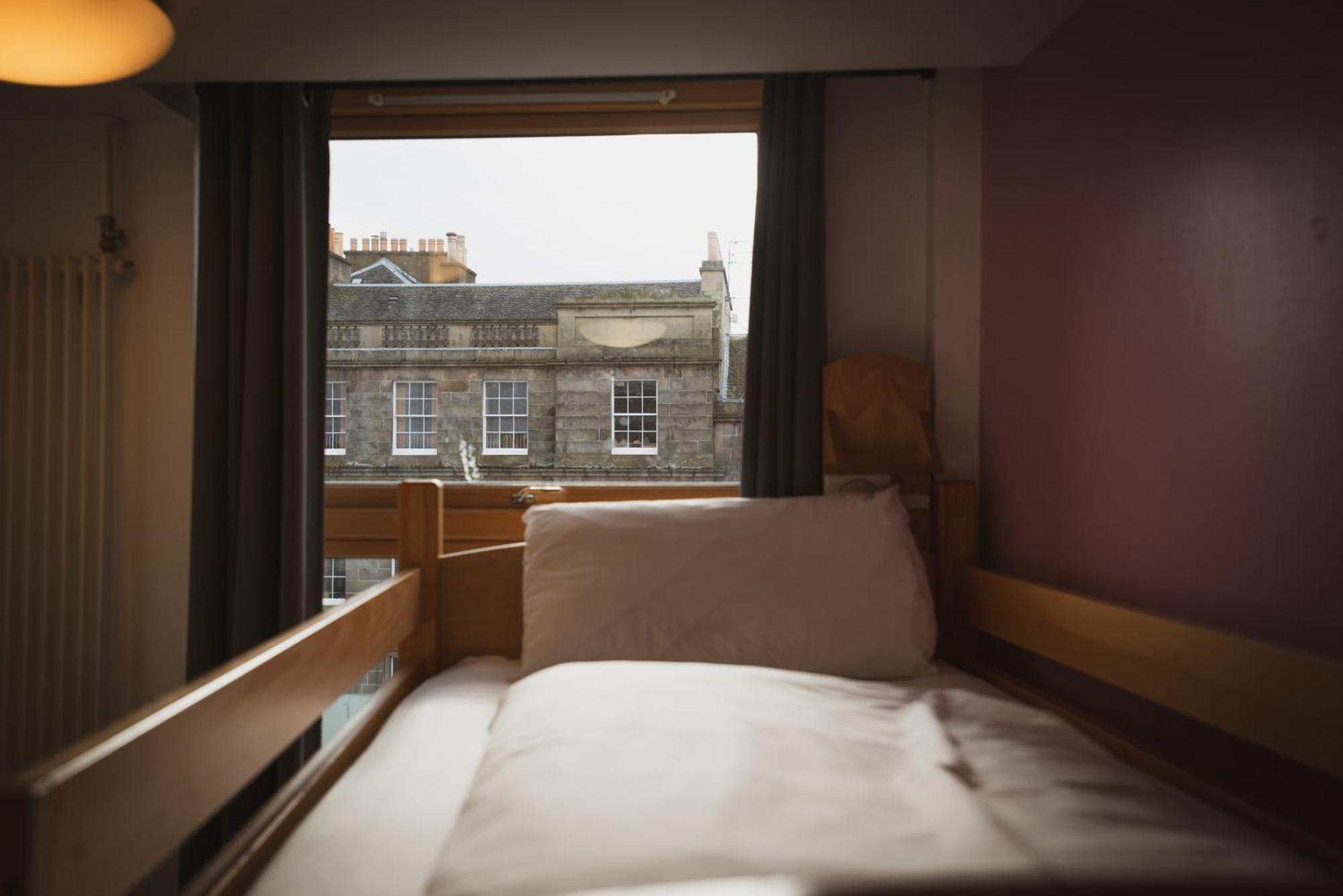 Bed in 6-Bed Female Dormitory Room,973762213:JPEG