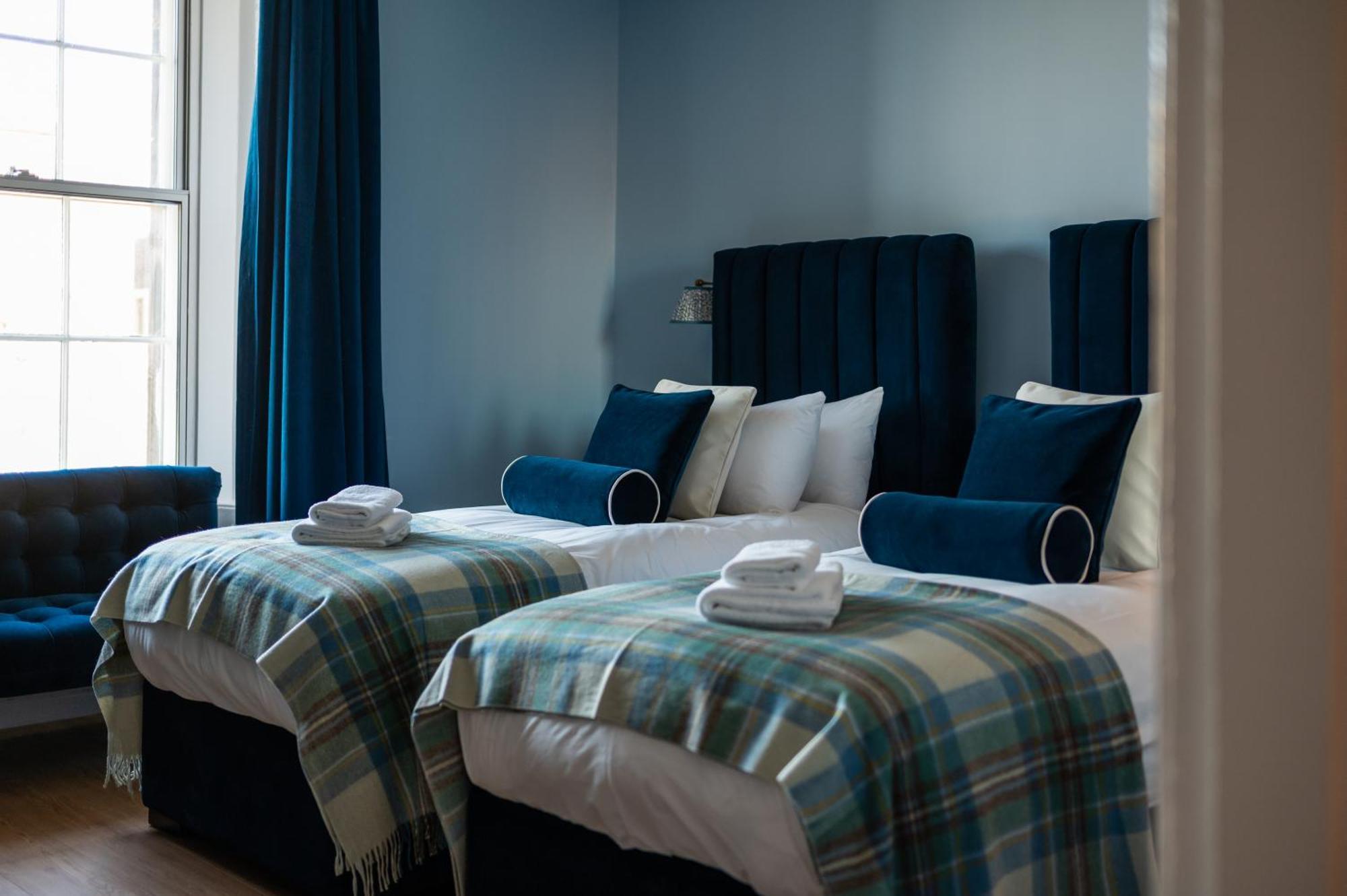 Standard Twin Room,1652759177:JPEG