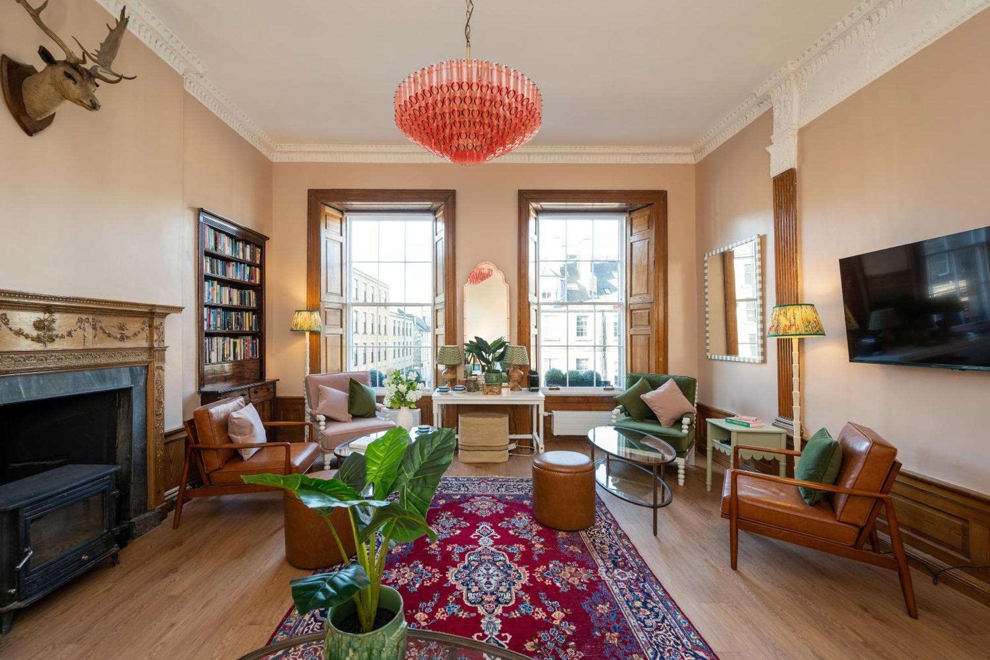 Studio Apartment,1652759320:JPEG