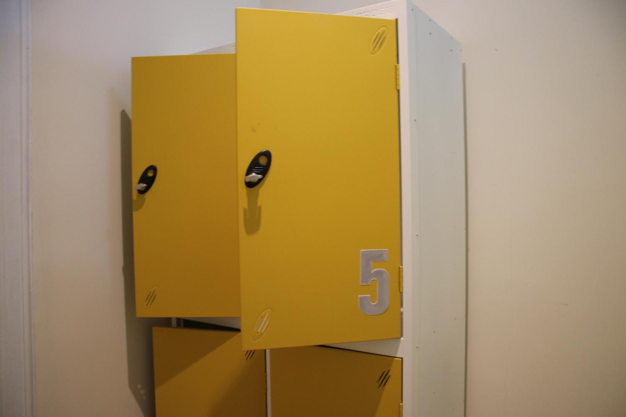 Bed in 6-Bed Mixed Dorm Ensuite