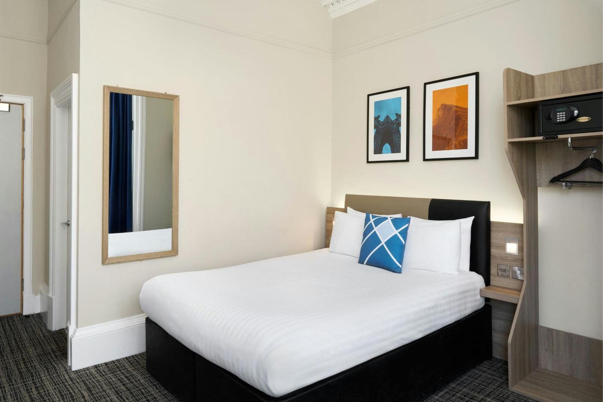 Efficient Double Efficient Room 1 Double