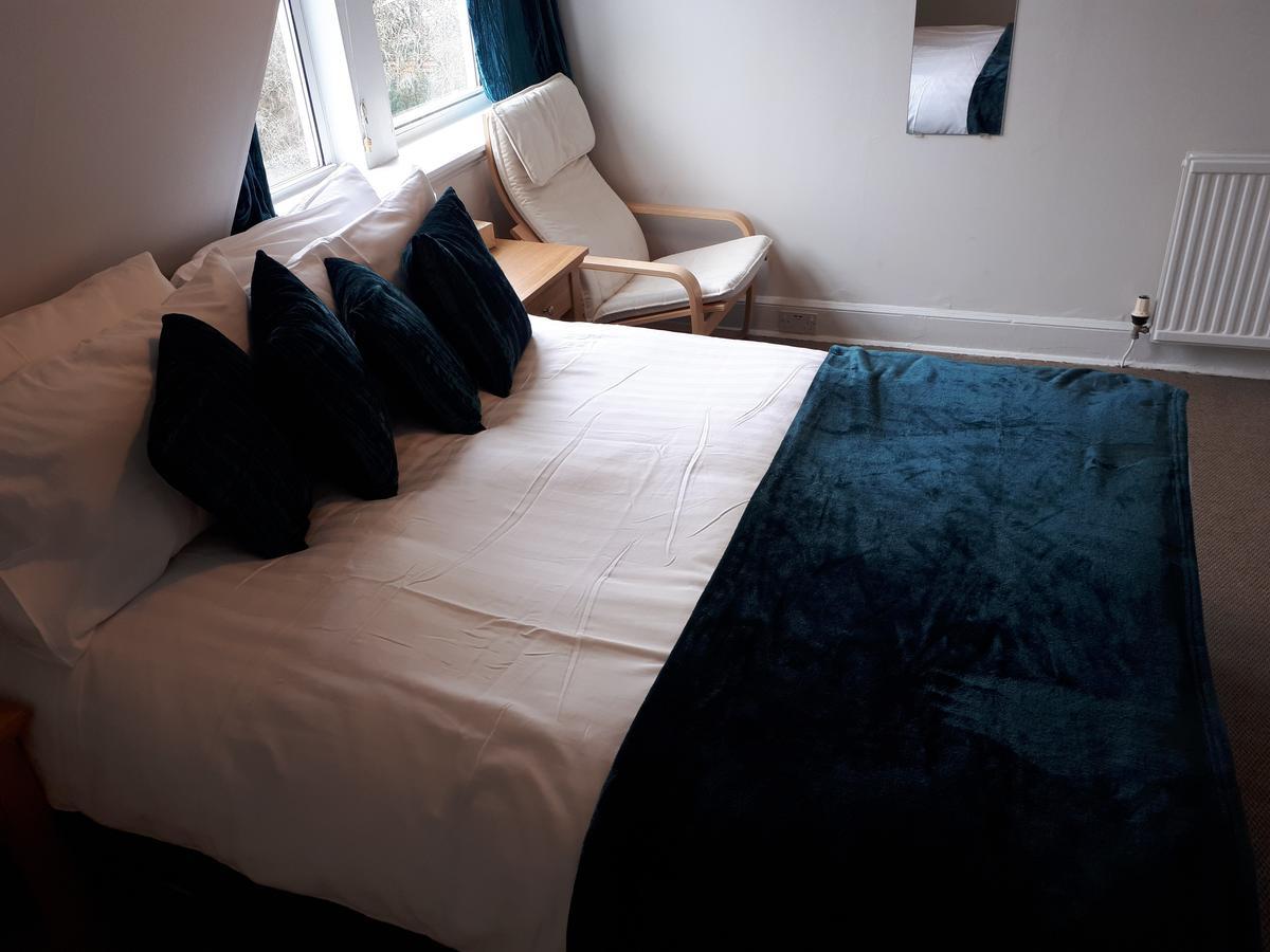 Double Room with En Suite Bathroom - Second Floor