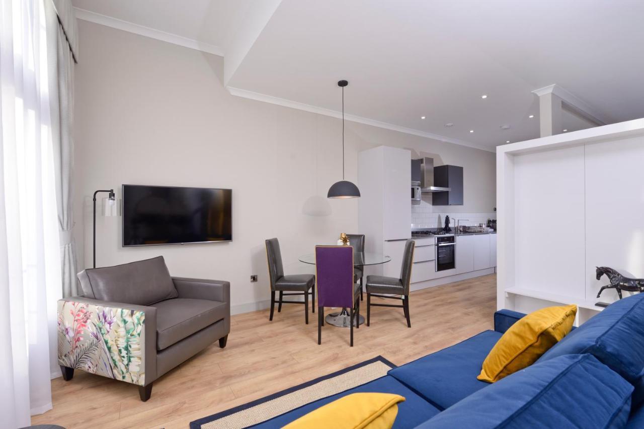 Superior Studio Apartment Castle View