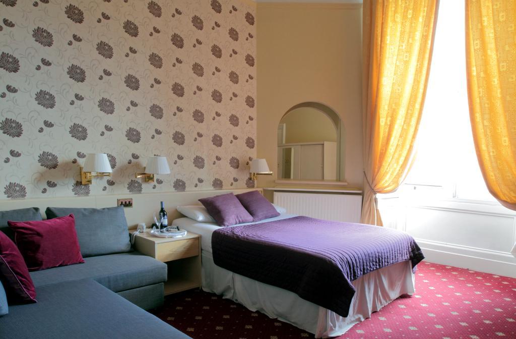 Executive Double Room Non-Smoking,79033077:JPEG