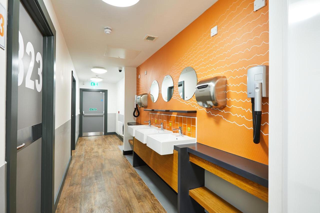 10 Bed Dorm