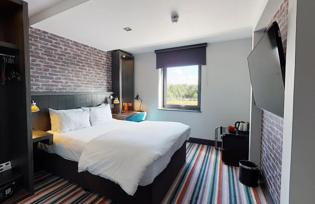 Village Hotel Edinburgh-1