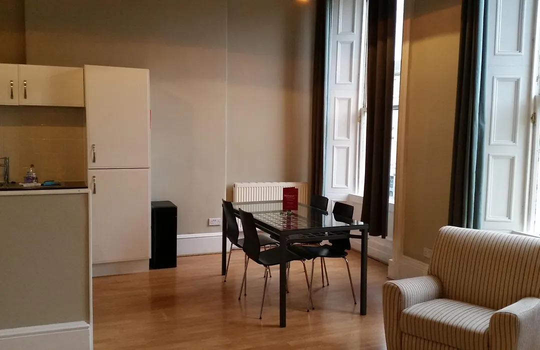 Southside Apartments By Destination Edinburgh-1