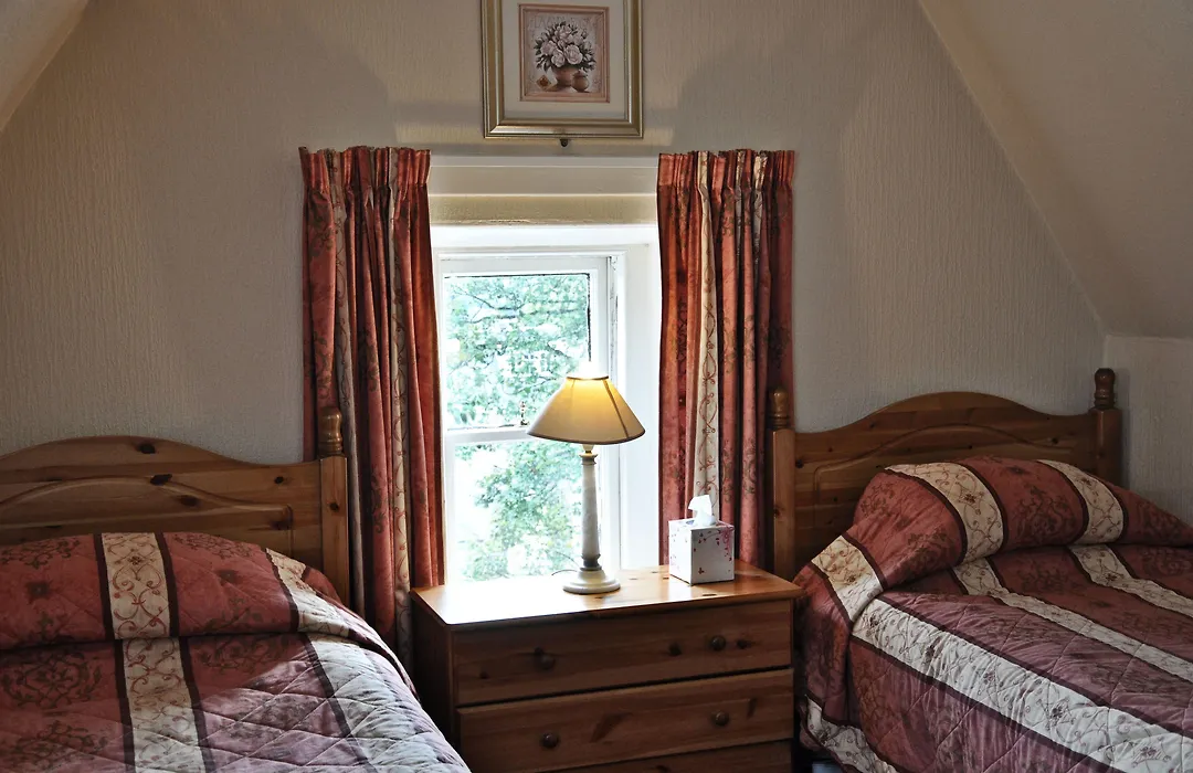 Cumberland Hotel-1