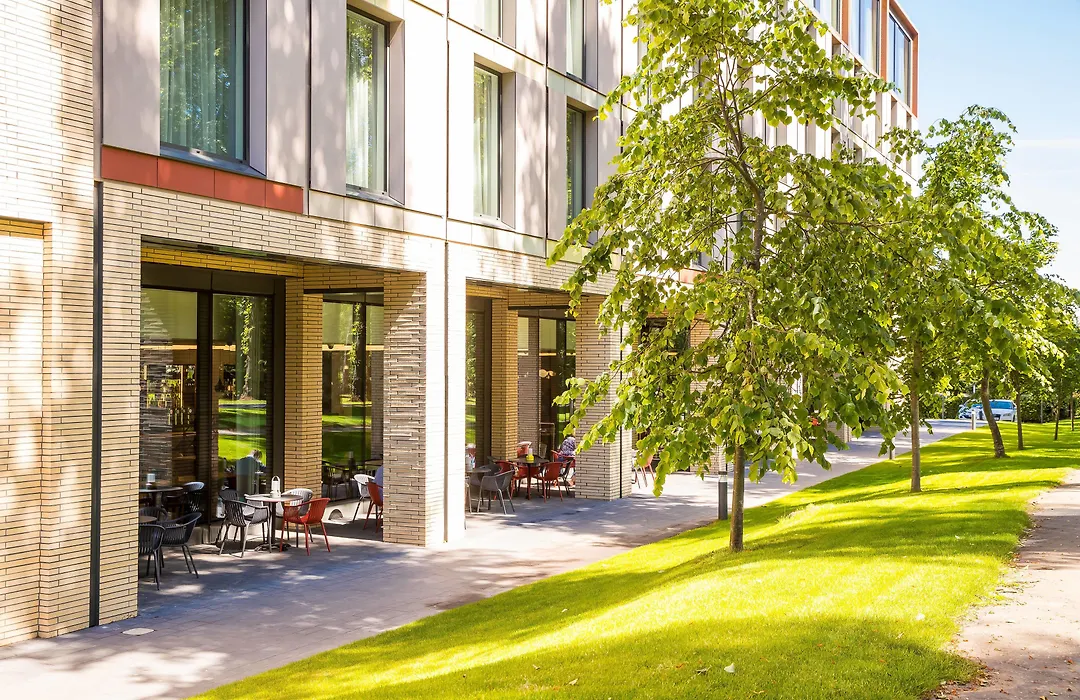 Courtyard By Marriott Edinburgh West-1