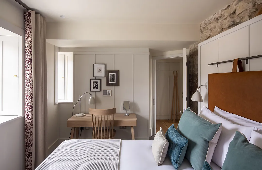 Abbey Strand Apartments, At Holyrood-1