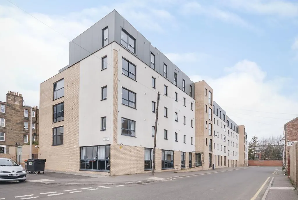 Beaverbank Place - Campus Residence-1