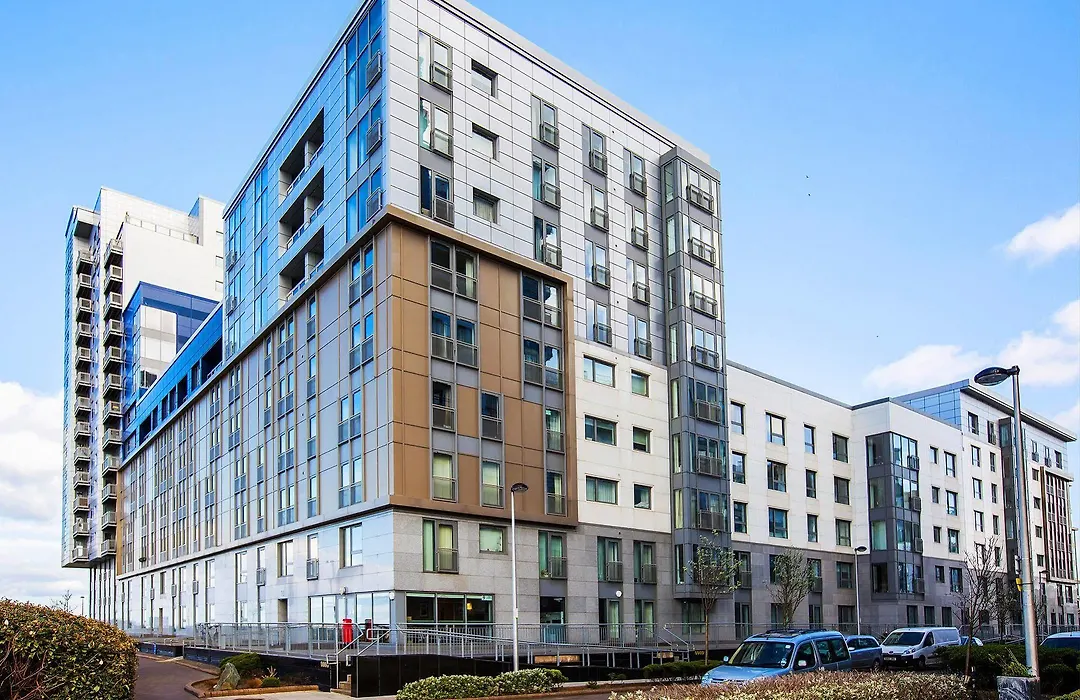 Hot-El-Apartments Edinburgh Waterfront-1