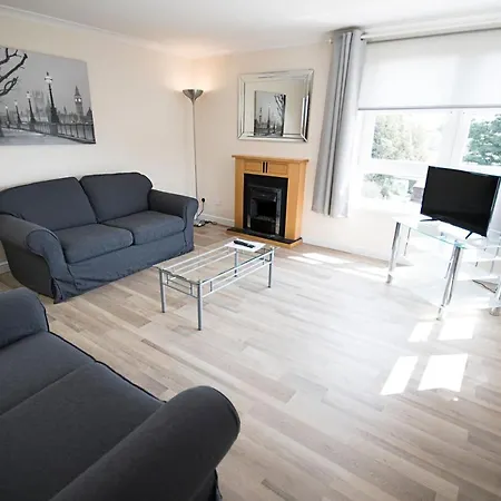 Lochend Serviced Apartments-2