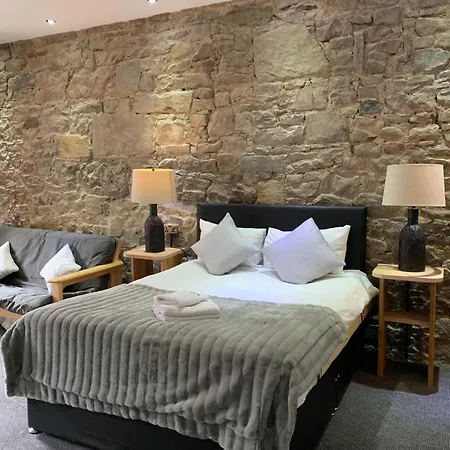 Royal Mile Suites By The Castle-3