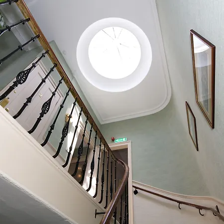 Sherwood Guest House-2